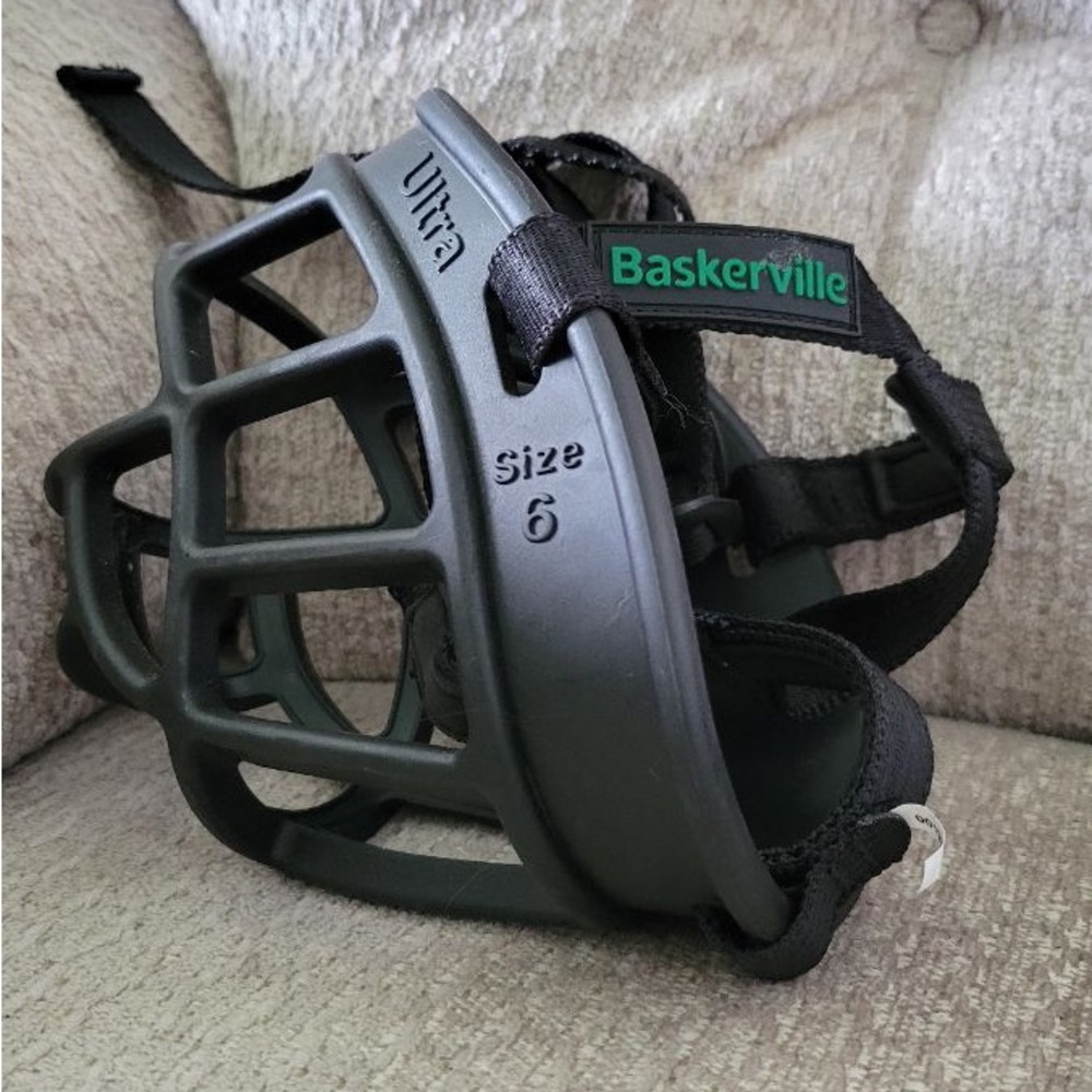 Brand new Baskerville dog muzzle size 6